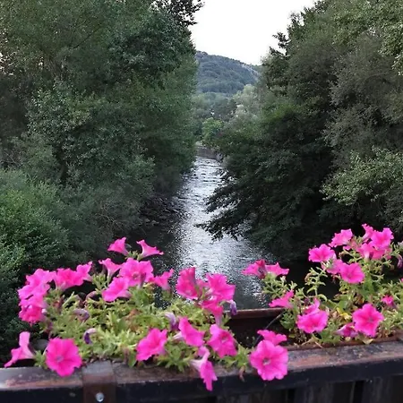 Daire Acogedor Rustico En Pirineos El Pont de Suert