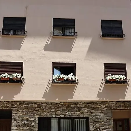Acogedor Rustico En Pirineos *
